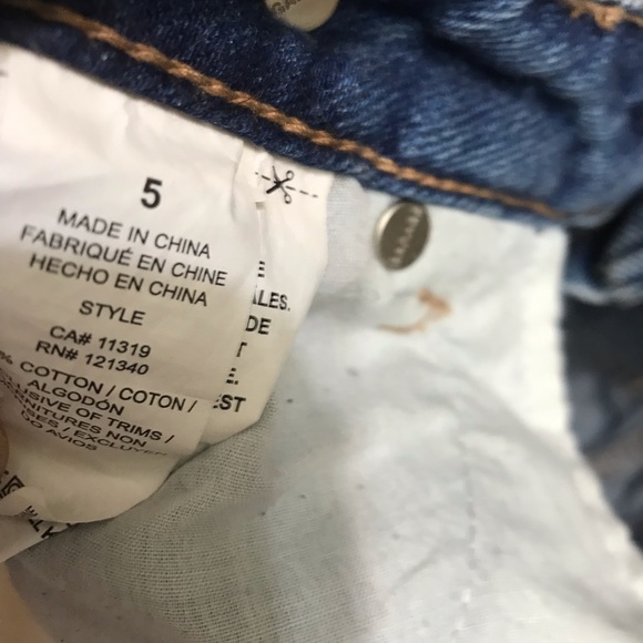 GARAGE Brand Ladies Distressed Denim Overall Shorts Size 5 (Shirt Available too) - Picture 9 of 12